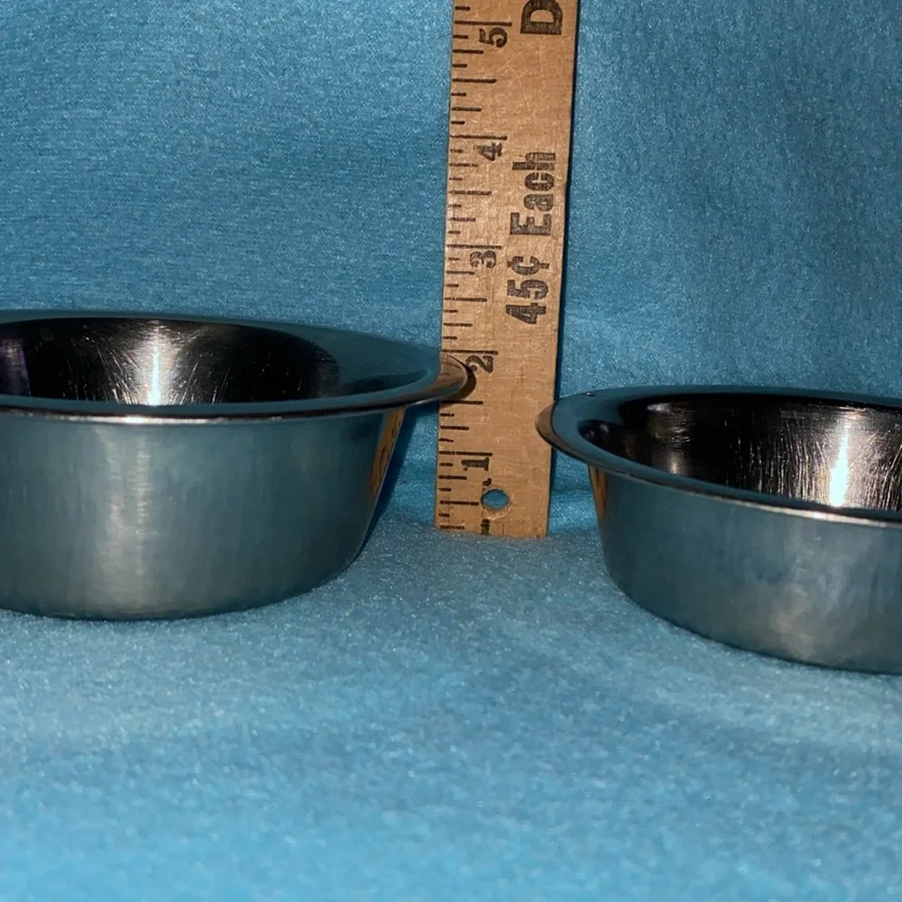 BOWLS- 3 small stainless steel metal pet food or water bowls